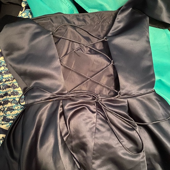 Homecoming dress - Picture 3 of 4